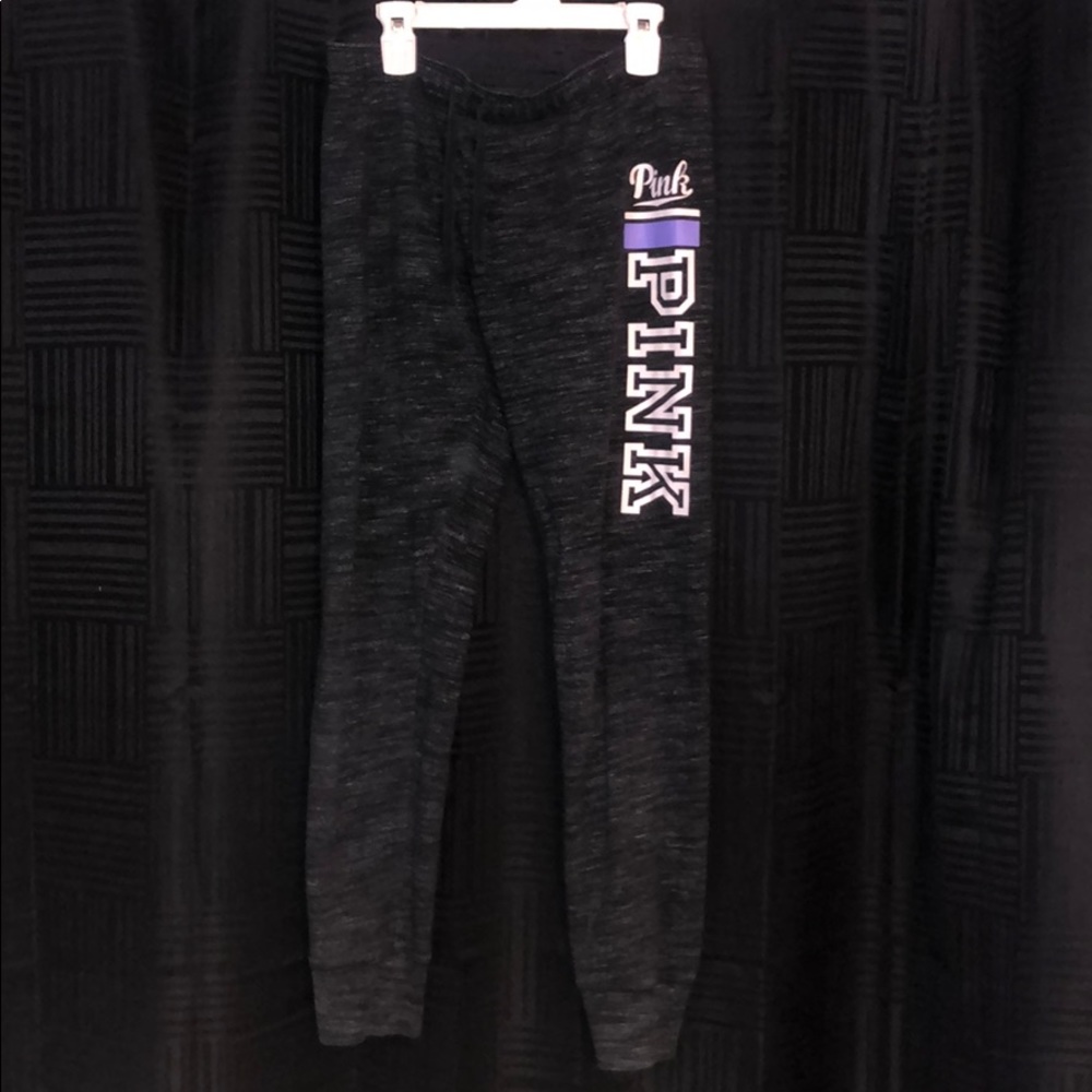 PINK Victoria’s Secret joggers/sweatpants